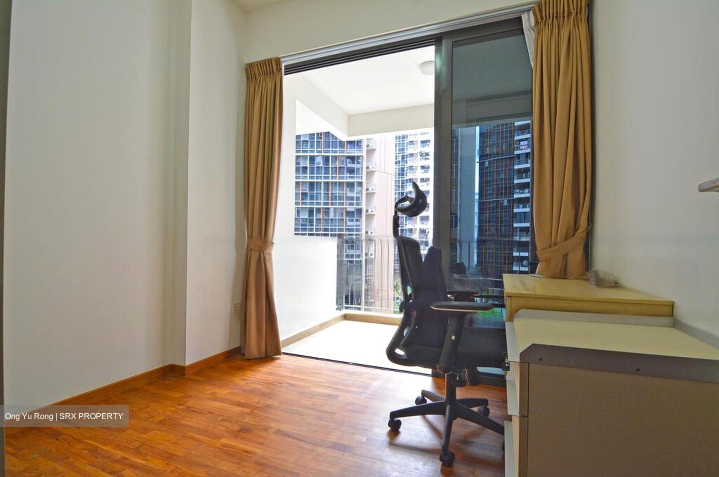 Sims Urban Oasis (D14), Condominium #451749471